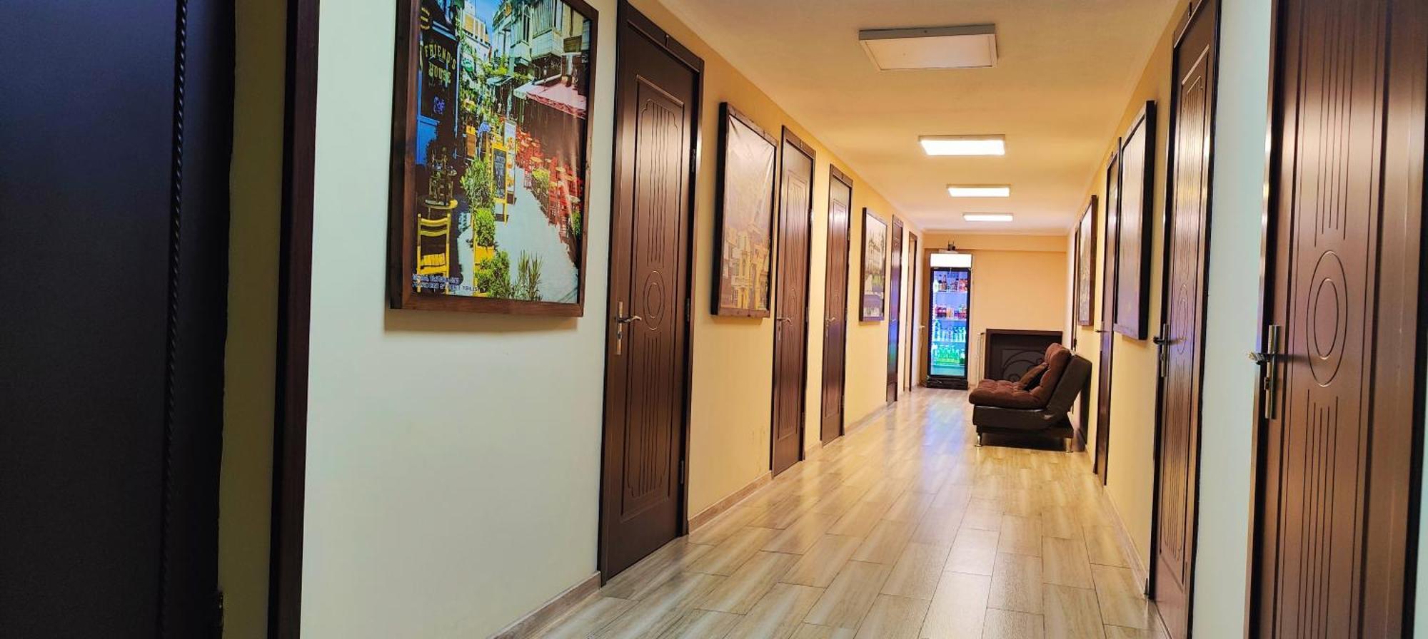 Light Hotel ティビリシ エクステリア 写真