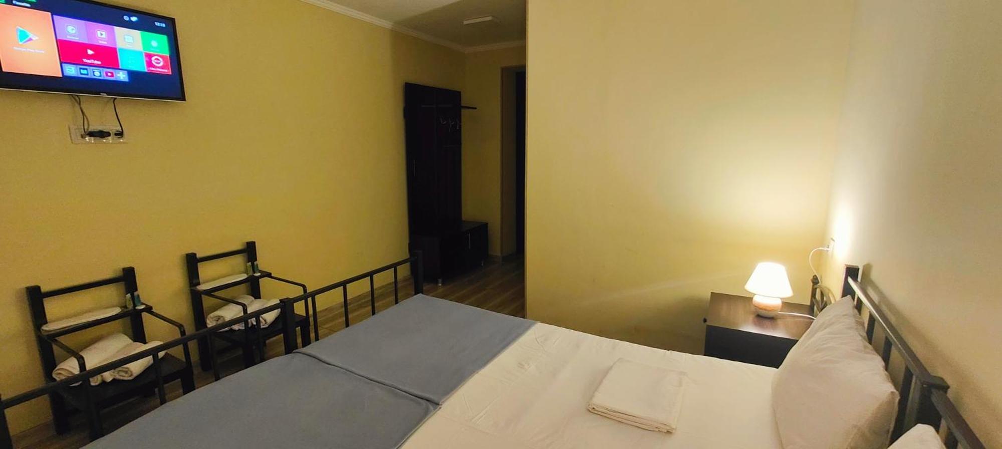 Light Hotel ティビリシ エクステリア 写真