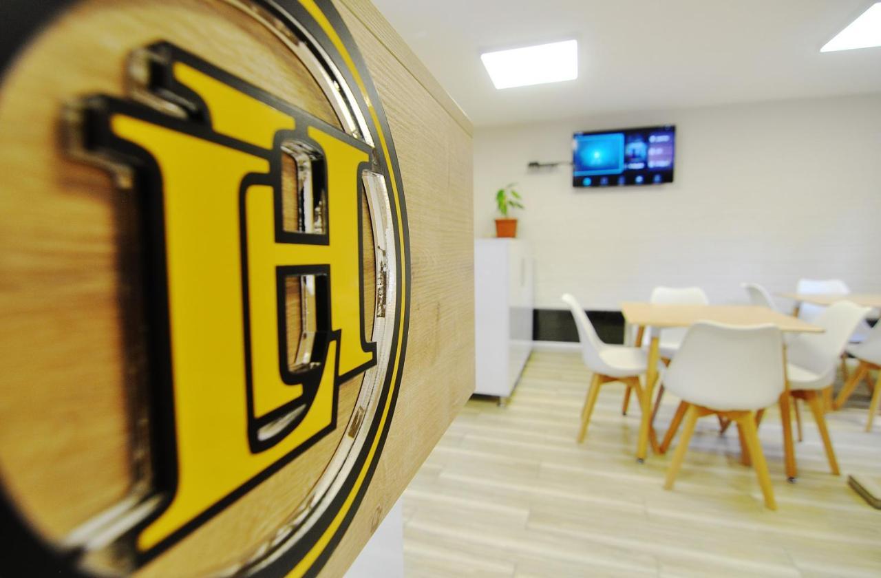 Light Hotel ティビリシ エクステリア 写真